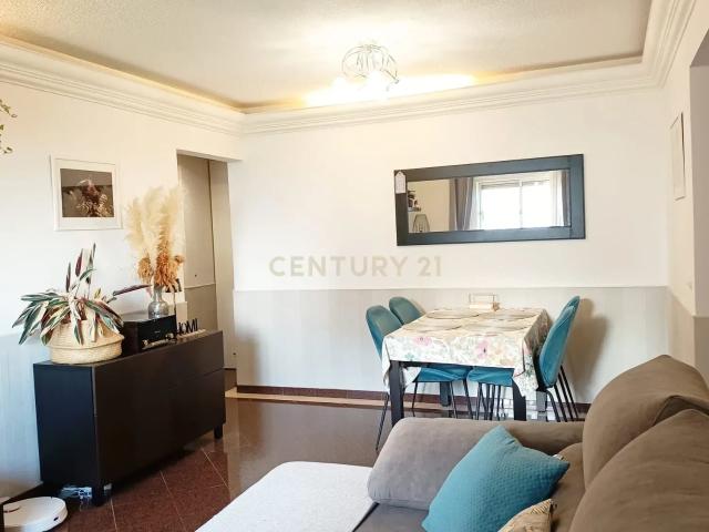 Apartamento venda em Torres da Bela Vista, Santiago Dos Velhos