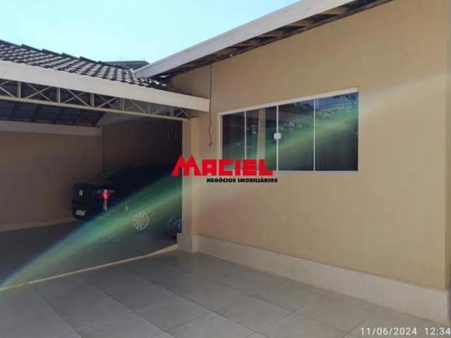 Casa venda em Região Imediata de São José dos Campos, Região Metropolitana do Vale do Paraíba e Litoral Norte