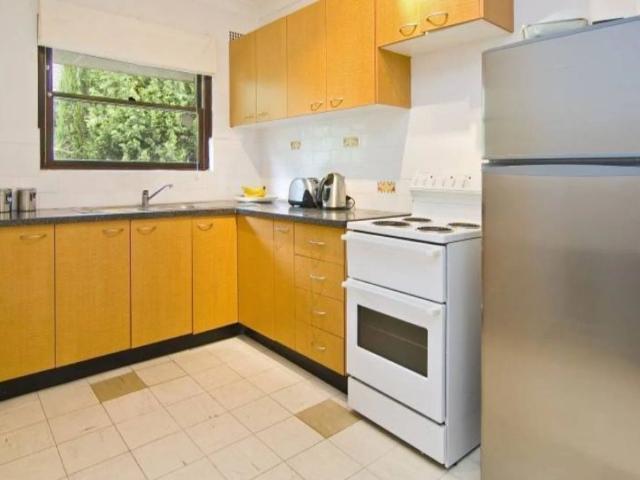 Apartment for rent in Lower North Shore, Sydney