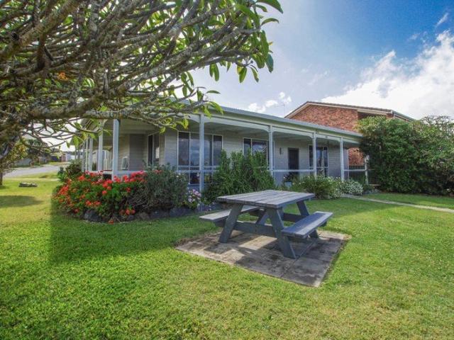 House for rent in Sandy Beach, Coffs Harbour City Council