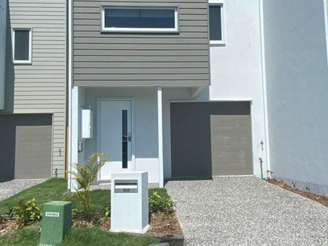 Townhouse for rent in Ripley, Greater Brisbane