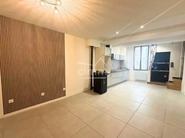 Appartement location à Digne-les-Bains, Les Mées