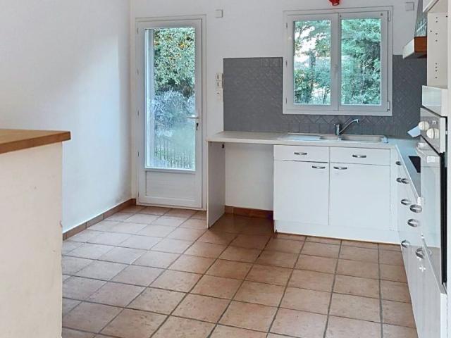 Maison location à Carpentras, Mazan