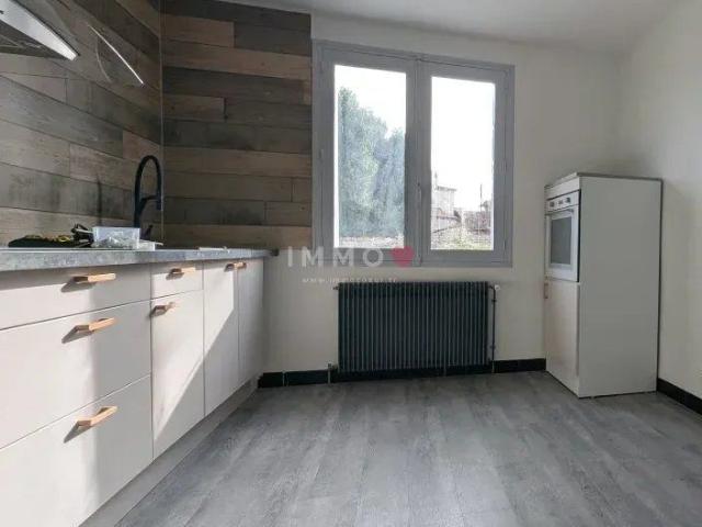 Maison location à La Clielle, Frontenay-Rohan-Rohan