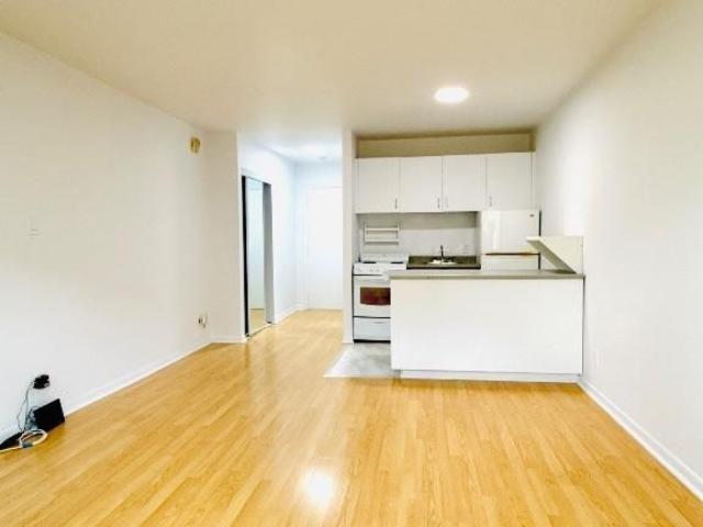 Apartment for rent in St. Leonard's, Quebec