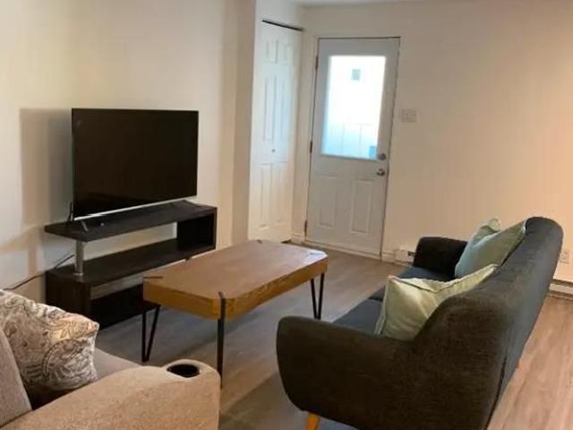 Apartment for rent in Saint-lambert, Quebec