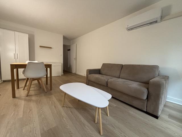 Studio location à La Placette, Nîmes