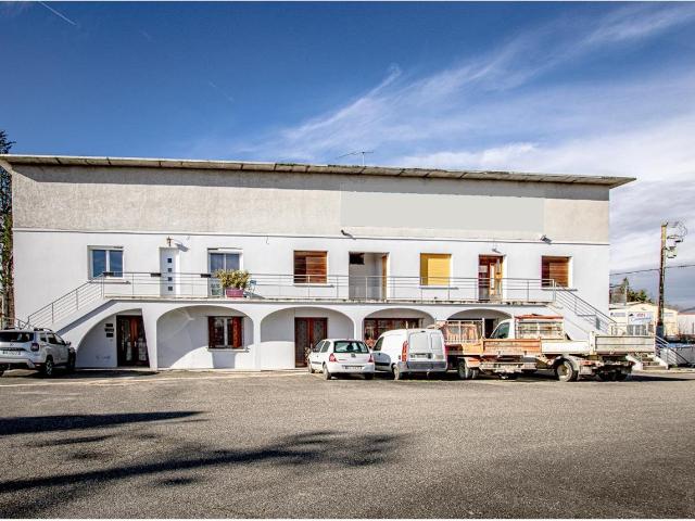 Local Commercial location à Montauban