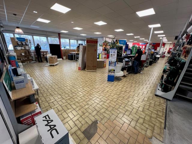 Local Commercial location à Reims