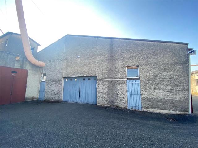 Local Commercial location à Montauban, Cayrac