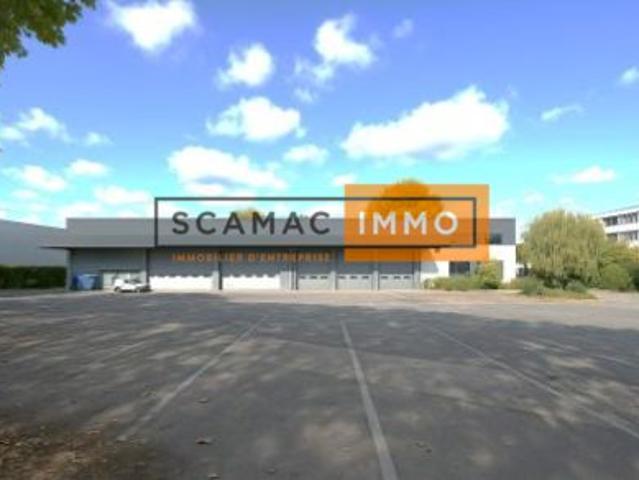 Local Commercial location à Villeneuve-la-garenne, Hauts-de-Seine