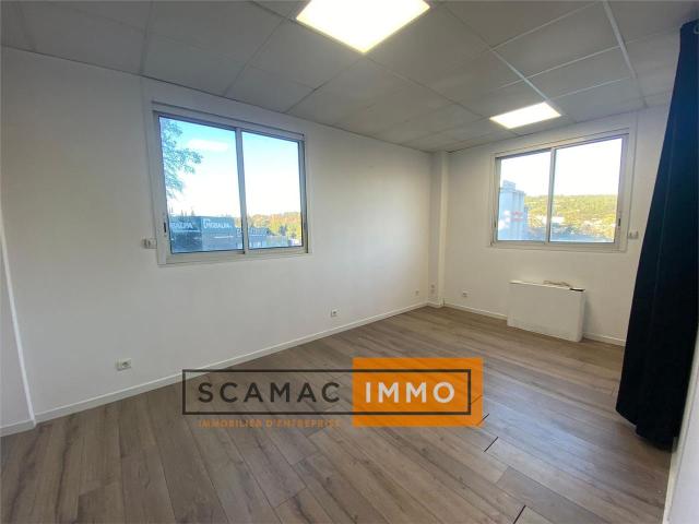 Local Commercial location à Marseille