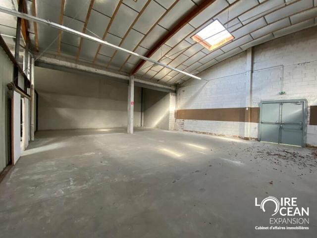 Local Commercial location à Nantes