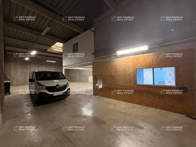 Local Commercial location à Torcy, Roissy-en-brie