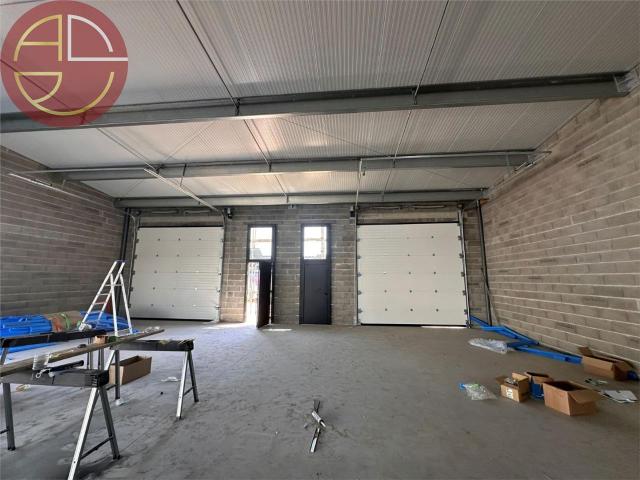 Local Commercial location à Toulouse, Plaisance-du-touch