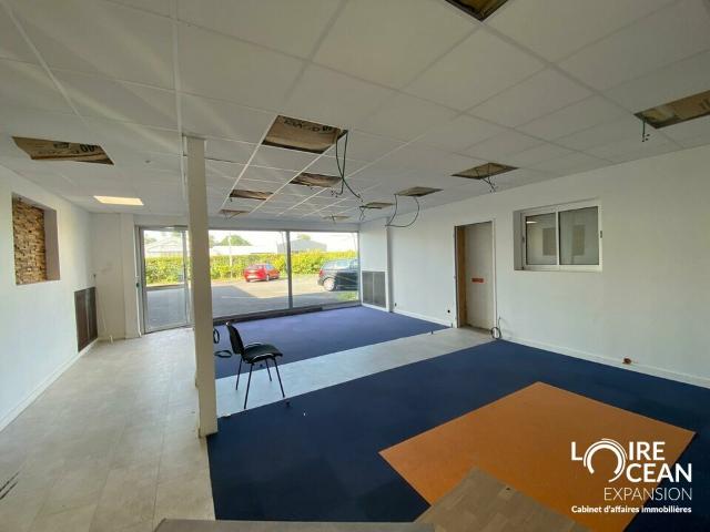 Local Commercial location à Nantes, Saint-herblain
