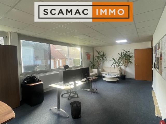 Local Commercial location à Palaiseau, Les Ulis