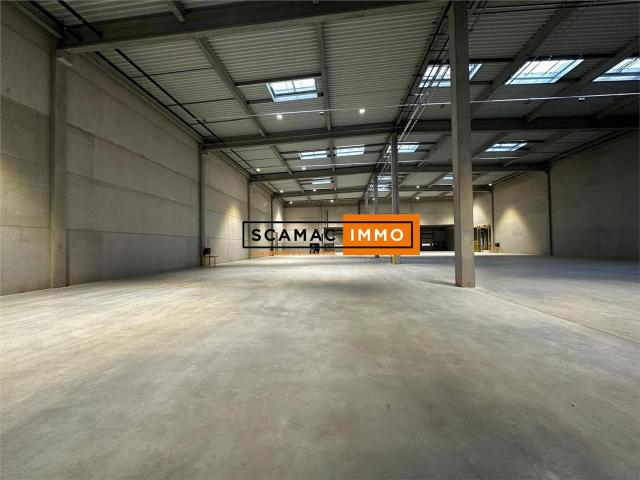 Local Commercial location à Pontoise, Eragny