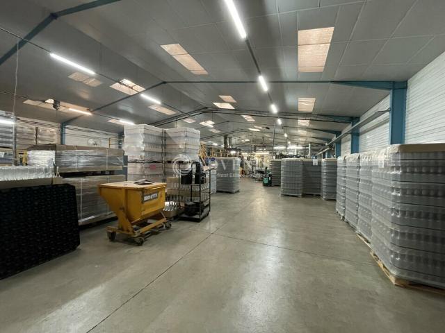 Local Commercial location à Bordeaux, Pompignac