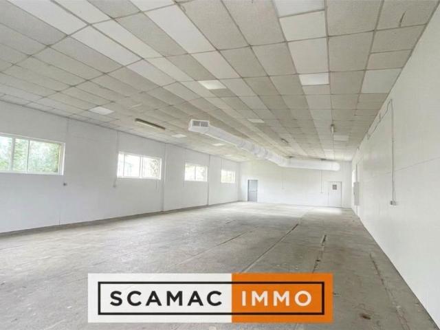 Local Commercial location à Palaiseau, Ollainville