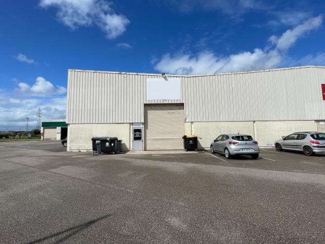 Local Commercial location à Rouen, Sotteville-lès-rouen