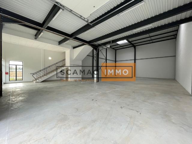 Local Commercial location à Torcy, Dampmart