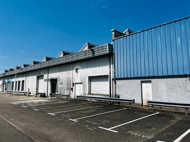 Local Commercial location à Strasbourg, Hoenheim