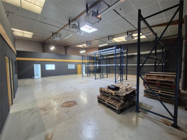 Local Commercial location à Senlis, Creil