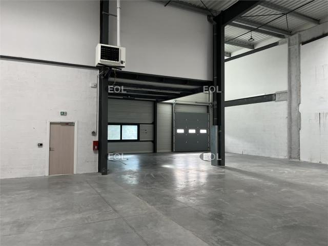 Local Commercial location à Saint-Germain-en-Laye, Conflans-sainte-honorine