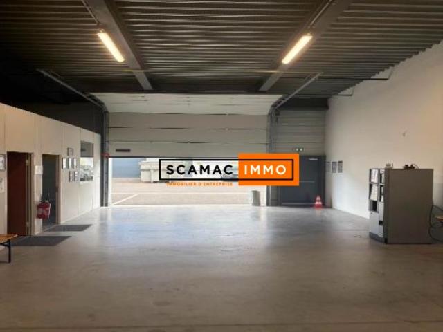 Local Commercial location à Sarcelles, Le Thillay