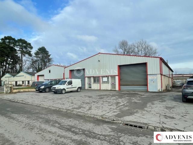 Local Commercial location à Bordeaux, Martillac