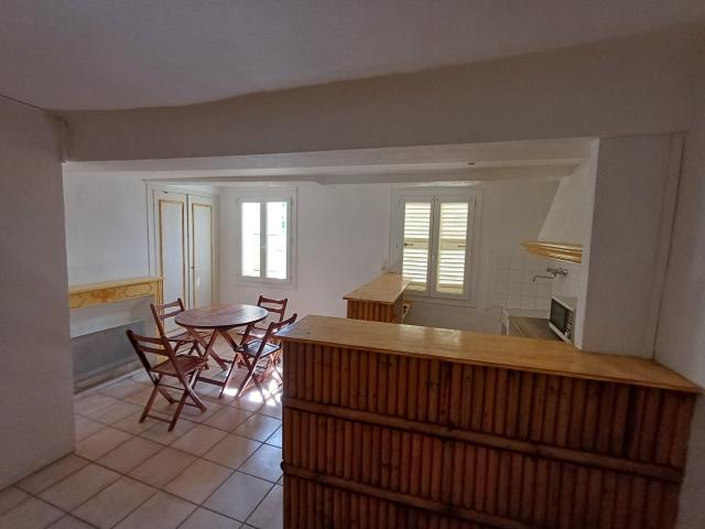 Studio location à Arrondissement de Draguignan, Draguignan