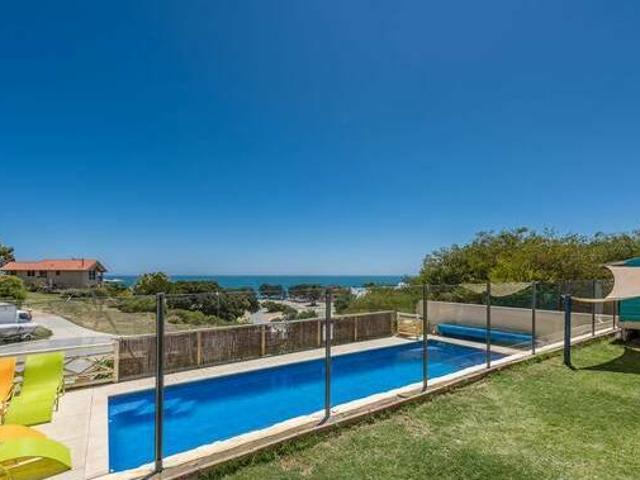 House for rent in Cockburn, Western Australia