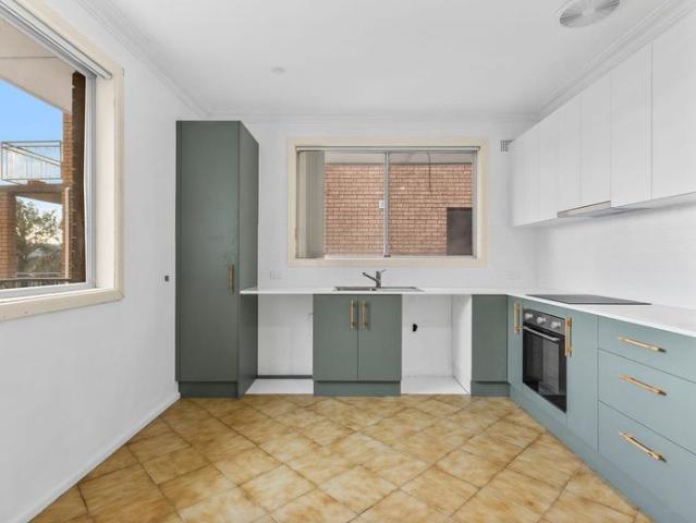 Apartment for rent in Wollongong West, New South Wales