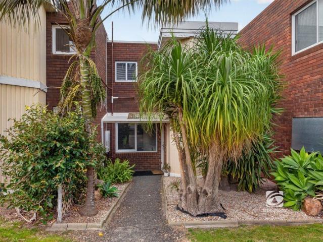 Apartment for sale in Paynesville, Shire of East Gippsland