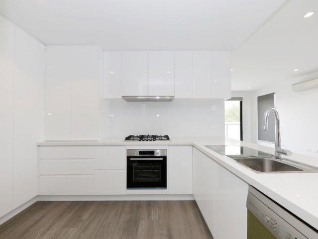 Townhouse for rent in Doncaster East, Melbourne