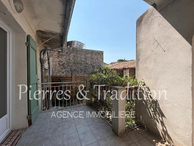 Appartement location à Céreste-en-Luberon, Alpes-de-Haute-Provence
