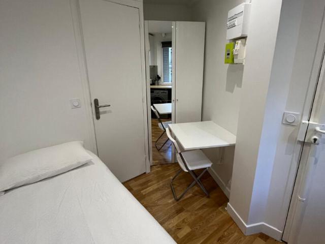 Studio location à Paris 16e Arrondissement, Paris