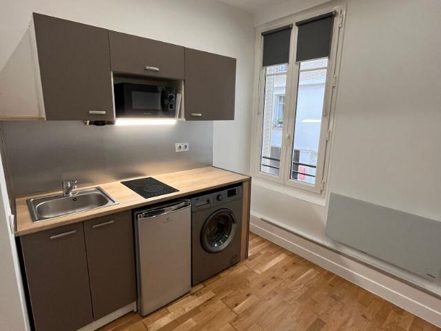 Studio location à Paris 16e Arrondissement, Paris
