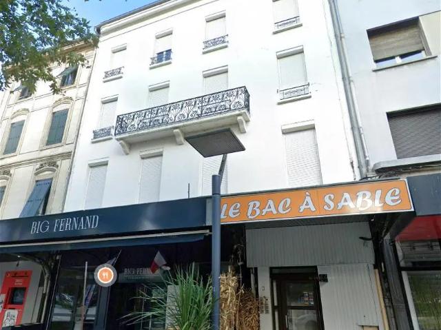 Studio location à Valence