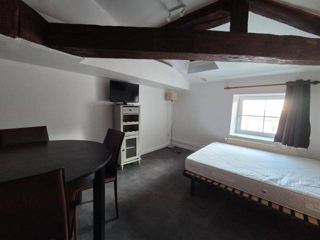Studio location à Mâcon