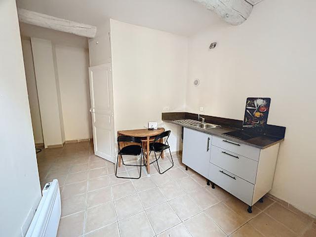 Appartement location à Aix-en-Provence, Lambesc