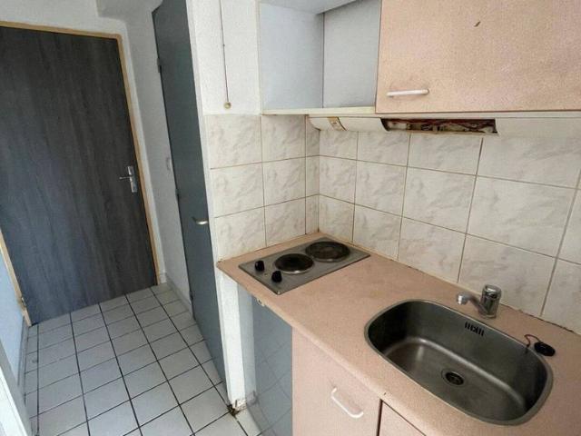 Studio location à Valence