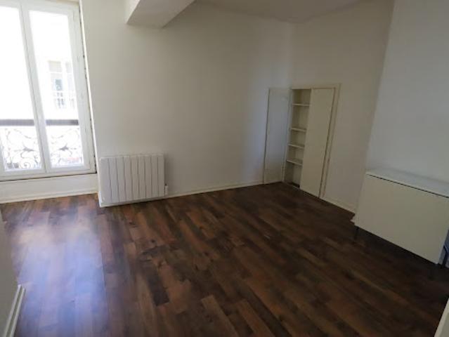 Appartement location à La Côte-Saint-André, Isère