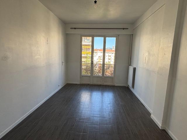 Studio location à Nice