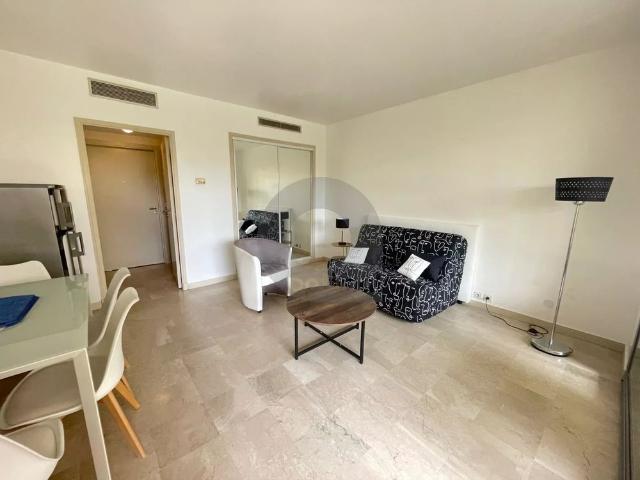 Appartement location à Nice, Roquebrune-cap-martin