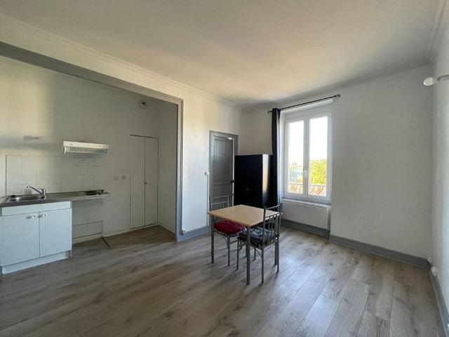 Appartement location à Fontenay-le-Comte, Fontenay-le-comte