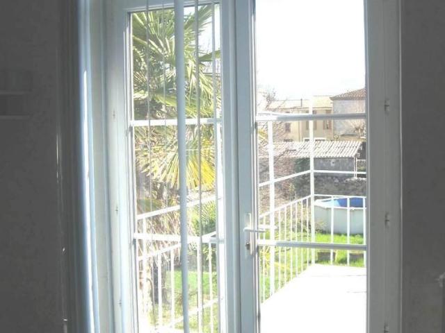 Studio location à Nyons, Bourdeaux