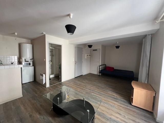 Appartement location à France métropolitaine, Aiguillon