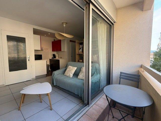 Appartement location à Arrondissement de Toulon, Hyères
